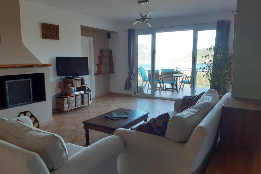 Villa Sunrise With Stunning Views And Private Pool Katokhórion Extérieur photo
